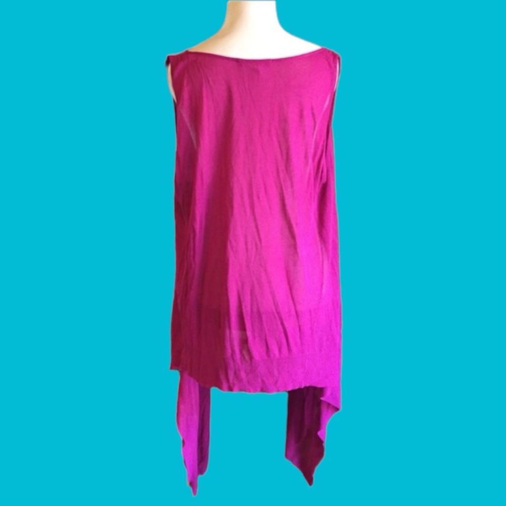 KERISMA FUSCHIA PINK ASYMMETRICAL SLEEVELESS BLOUSE Size Medium - Picture 3 of 7